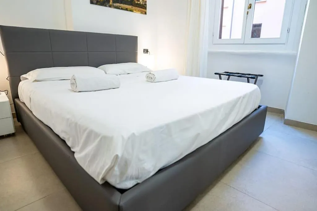 Apartamento Bilocale Nel Cuore Di Moscova Milão